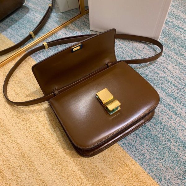 Celine  Classic Box calfskin Shoulder Bag