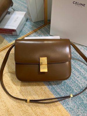 Celine  Classic Box calfskin Shoulder Bag