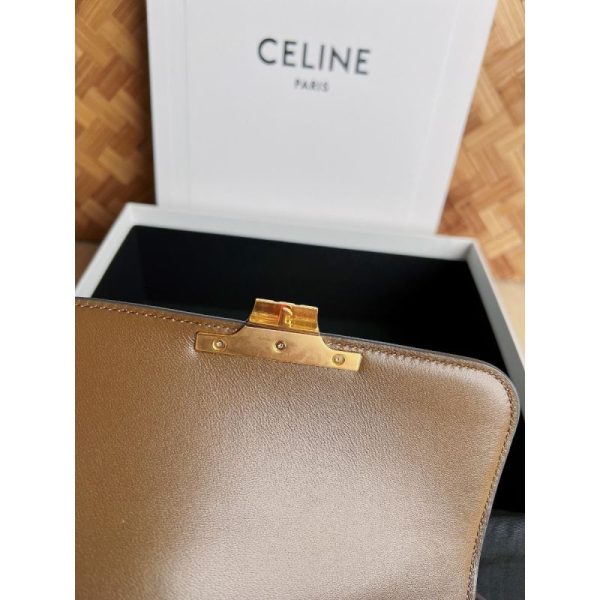 Celine Teen Triomphe