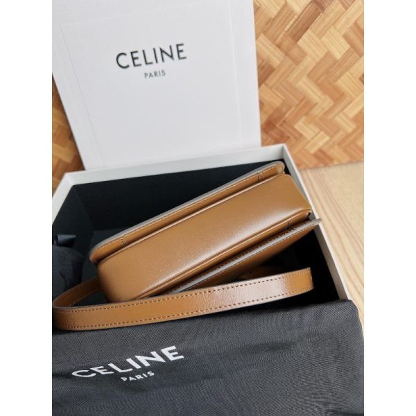 Celine Teen Triomphe