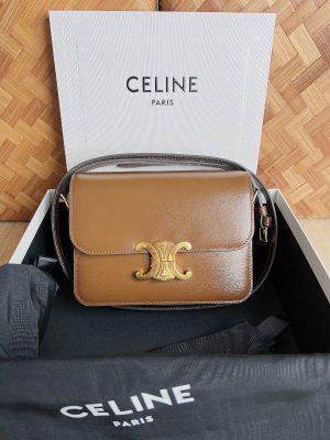 Celine Teen Triomphe