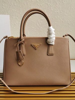 Large Prada Galleria Saffiano leather bag