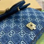Gucci GG Marmont Small shoulder Bag
