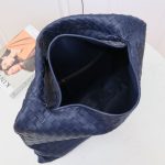 Bottega Veneta Large Hop Shoulder Bag-Navy blue