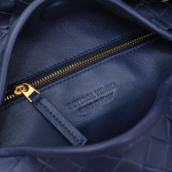 Bottega Veneta Large Hop Shoulder Bag-Navy blue