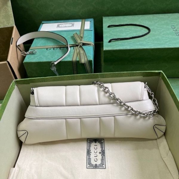 Gucci Medium Horsebit Chain Bag