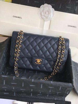 Medium Chanel Classic Handbag in Grained Leather