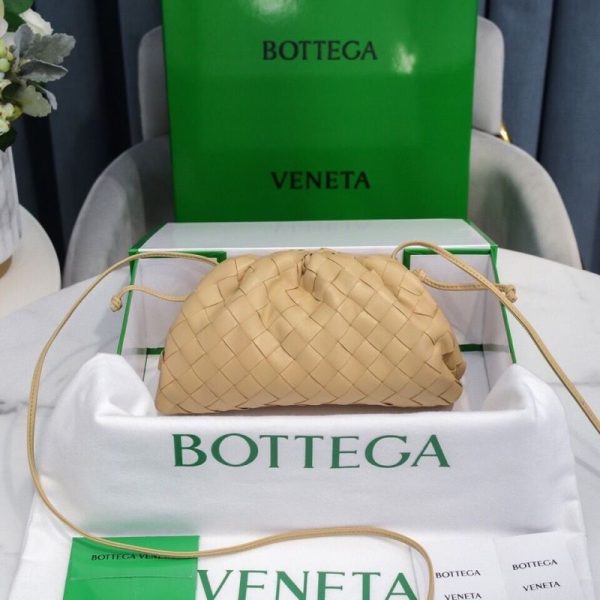 Bottega Veneta Mini Pouch