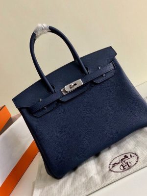 bk030-01_hermes_togo_birkin_30_30cm_x_23cm_x_16cm.jpg