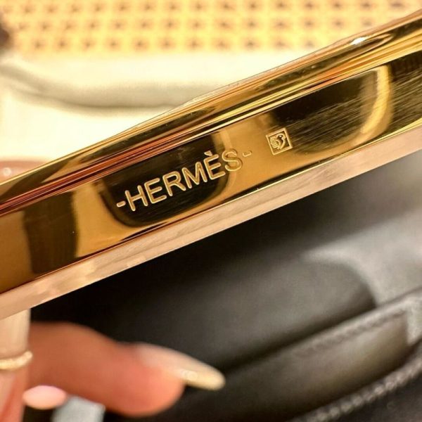 Hermes Constance 18 / 24 in Box