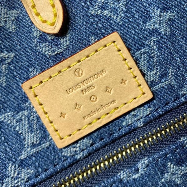 M46871 OnTheGo MM  3,700.00
