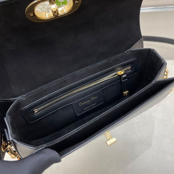Christian Dior 30 Montaigne Avenue Bag