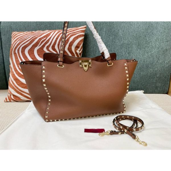 Medium Grainy Calfskin Rockstud Bag