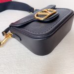 Garavani Alltime grainy calfskin shoulder bag
