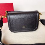 Garavani Alltime grainy calfskin shoulder bag