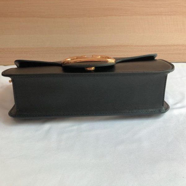 Garavani Loco Shoulder bag