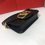 Small Garavani Loco Shoulder bag